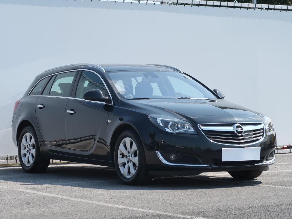 Opel Insignia - 2015