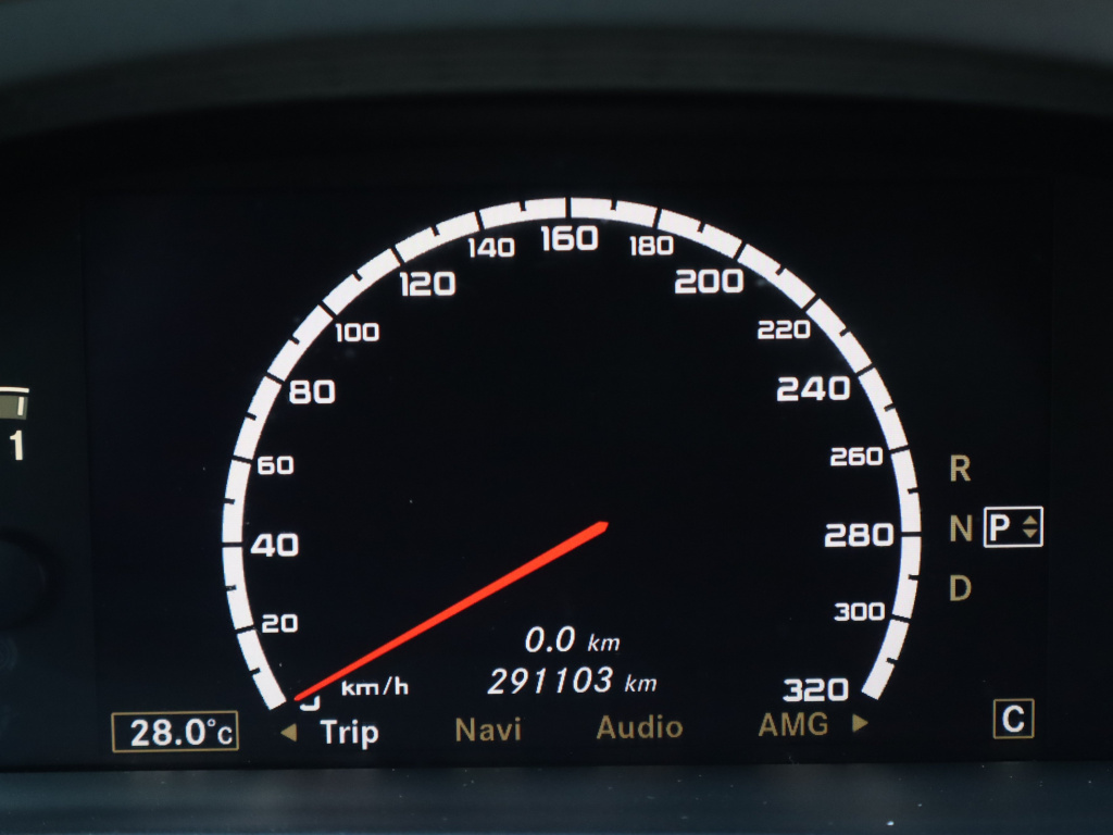 Mercedes-Benz S