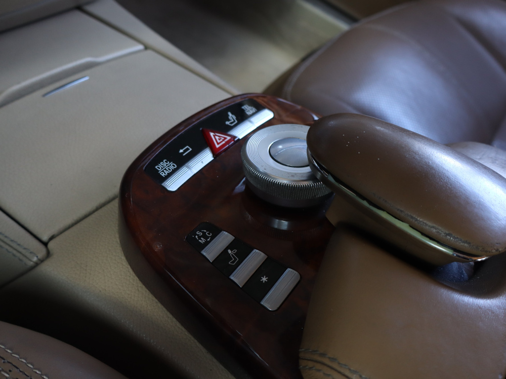 Mercedes-Benz S