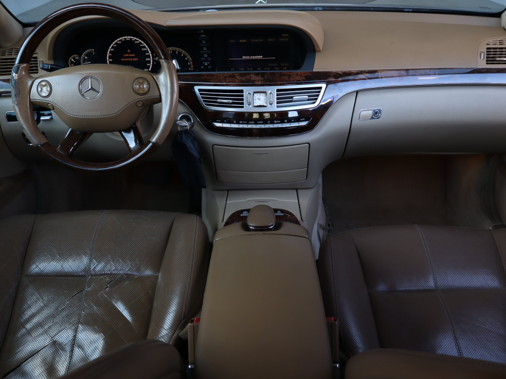 Mercedes-Benz S
