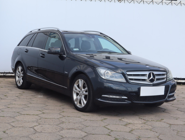 Mercedes-Benz C 2011