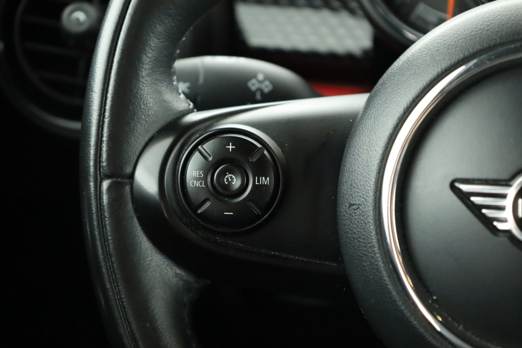 MINI 5-door