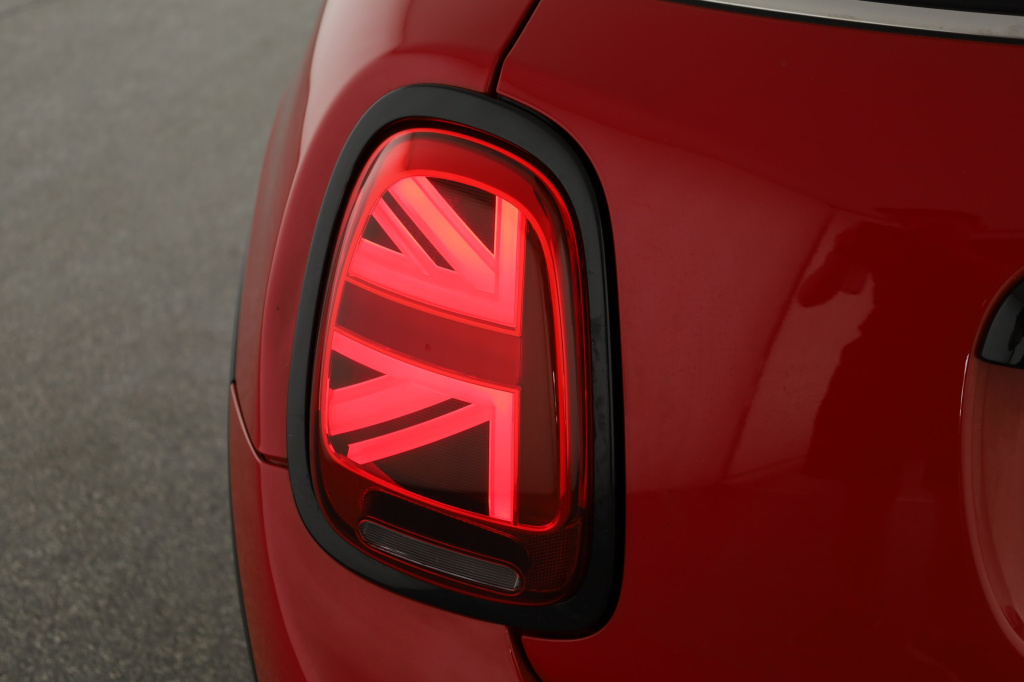 MINI 5-door
