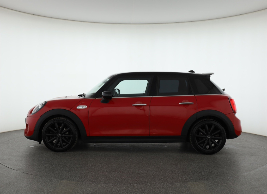 MINI 5-door