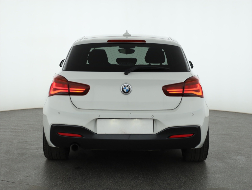 BMW 1