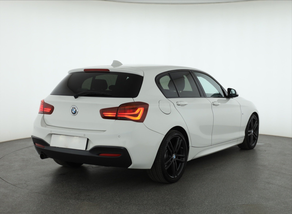 BMW 1