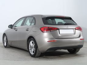 Mercedes-Benz A - 2020