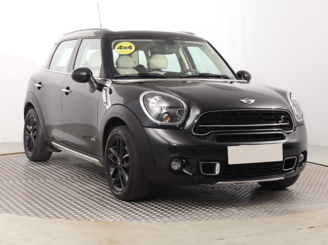 MINI Countryman 2015
