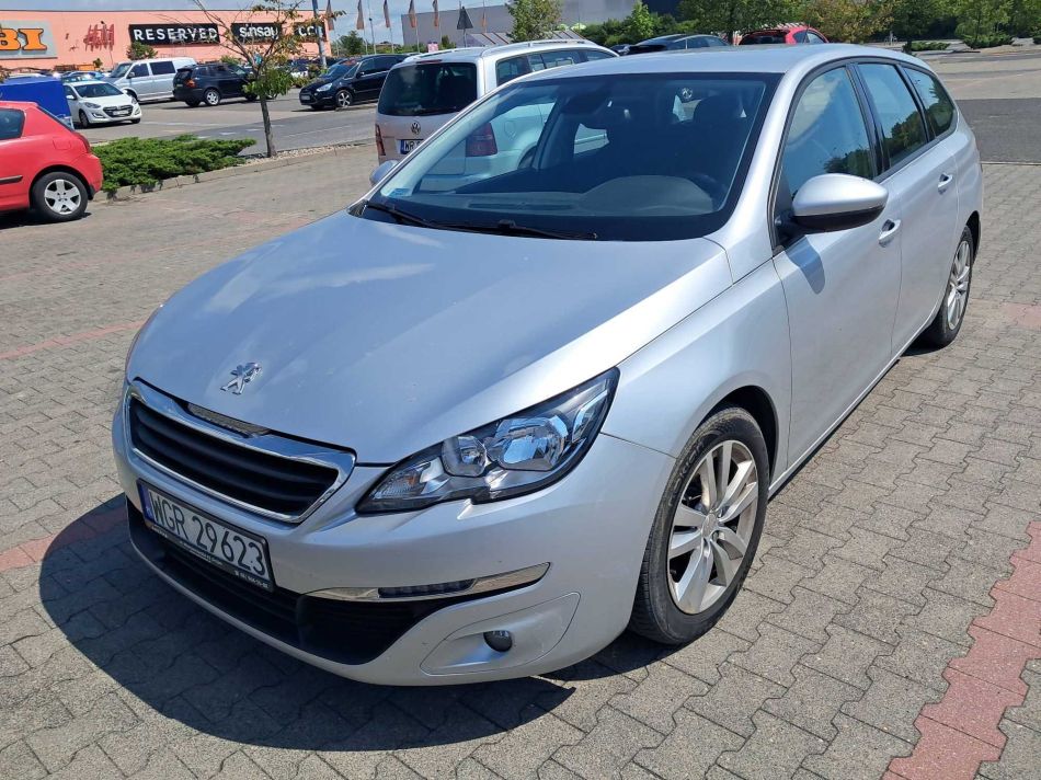 Peugeot 308 - 2016