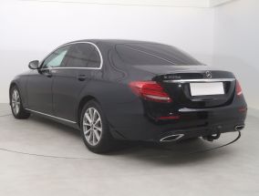 Mercedes-Benz E - 2018