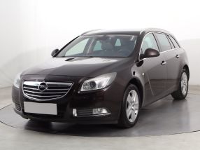 Opel Insignia - 2011
