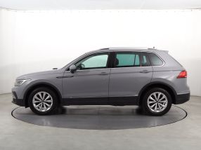 Volkswagen Tiguan - 2020