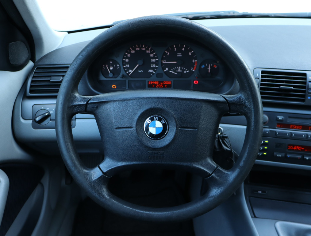 BMW 3