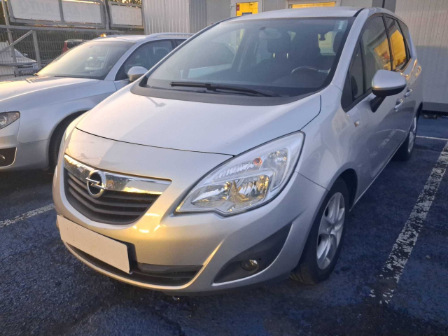 Opel Meriva 2011