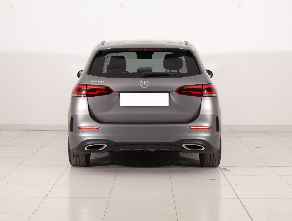 Mercedes-Benz B