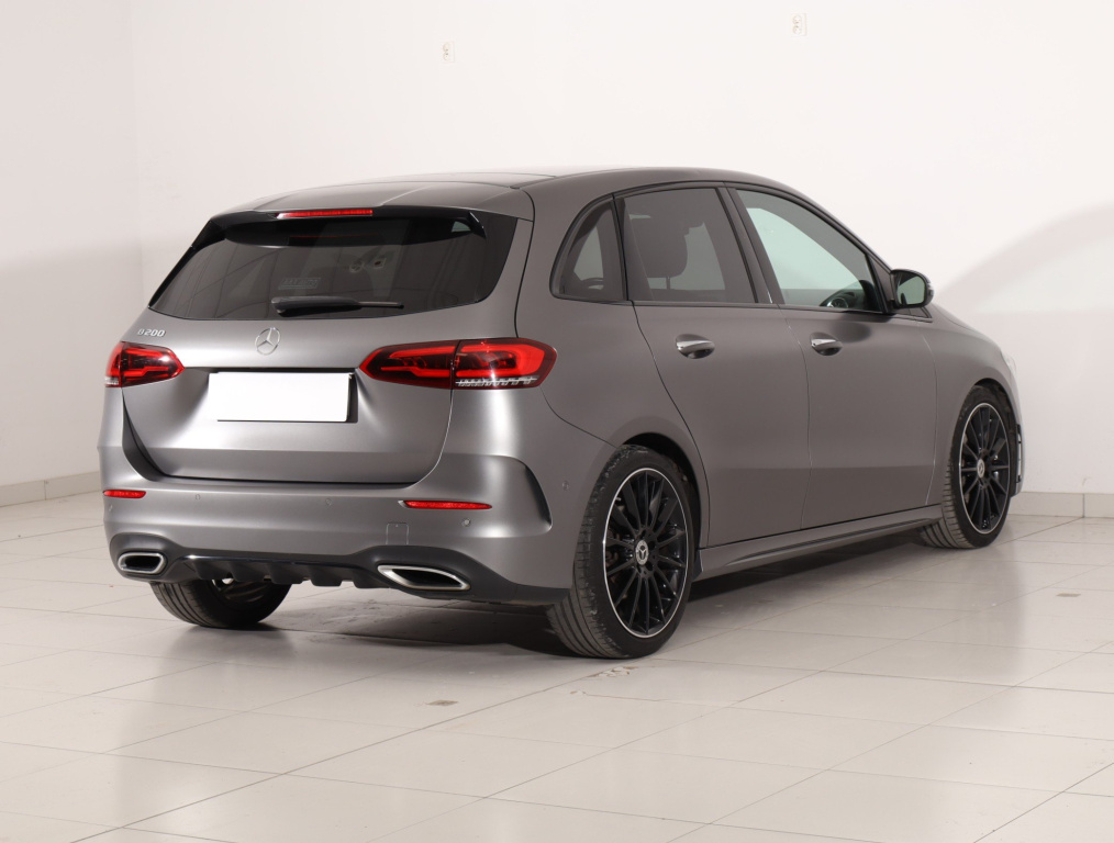 Mercedes-Benz B