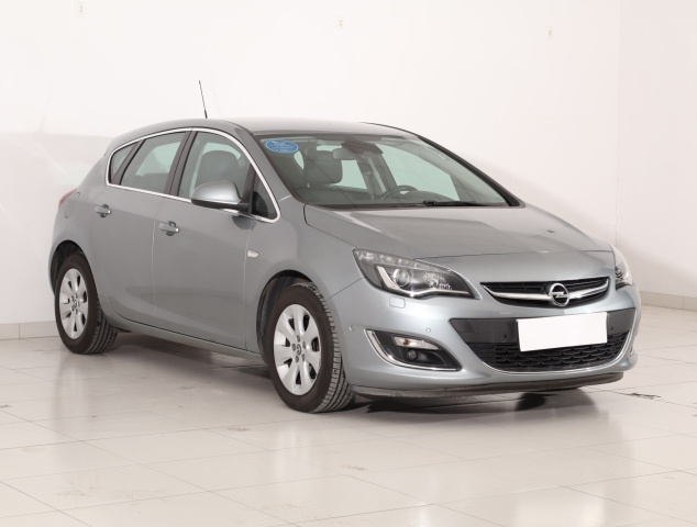 Opel Astra 2015