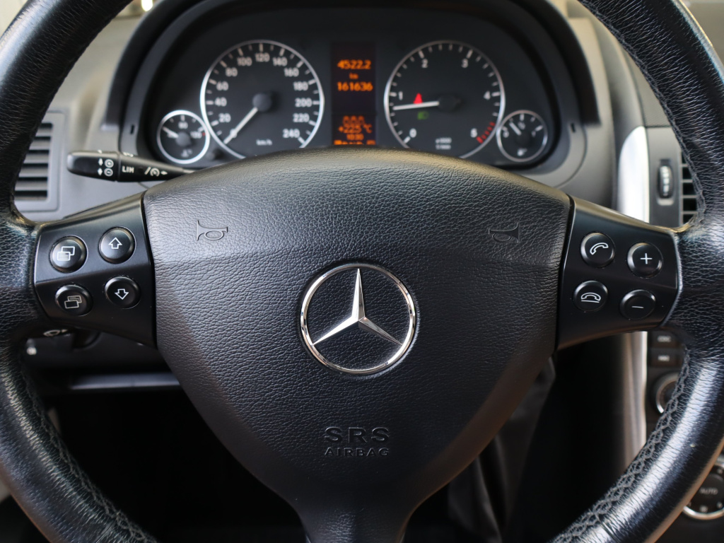 Mercedes-Benz A