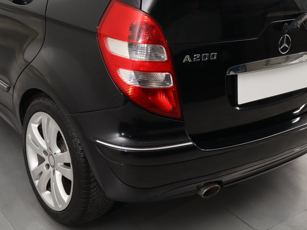 Mercedes-Benz A