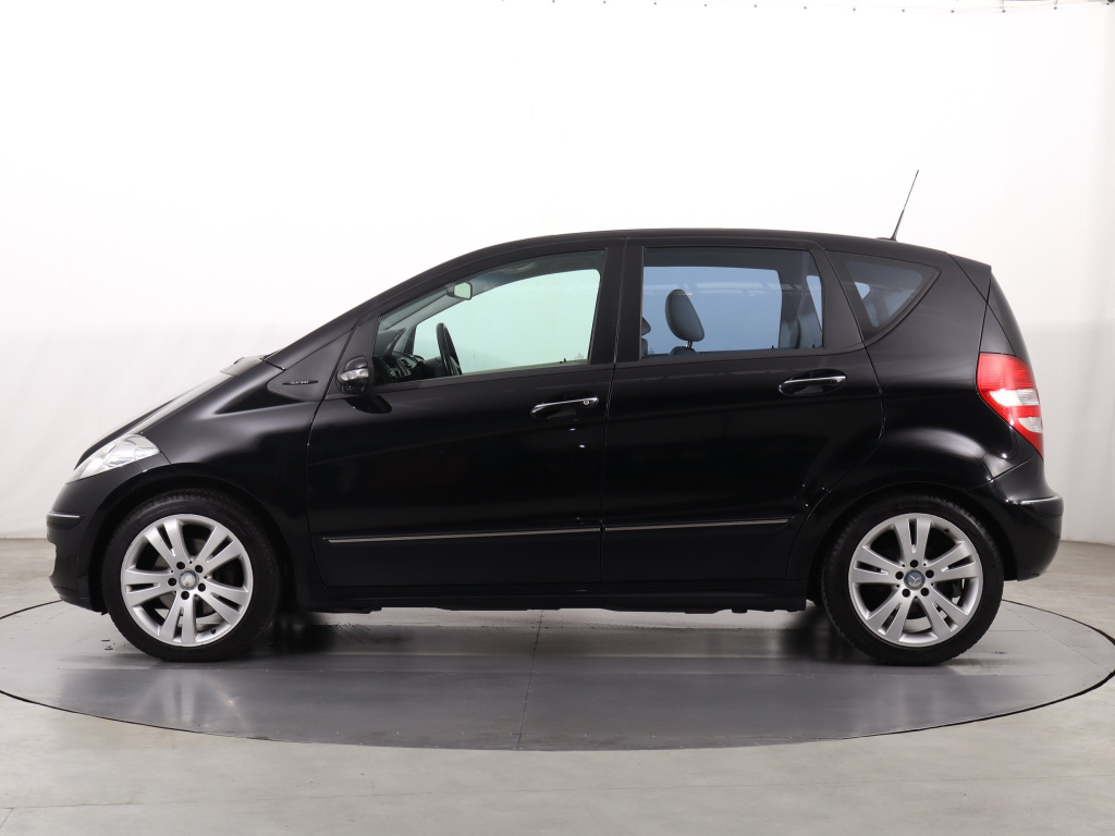 Mercedes-Benz A