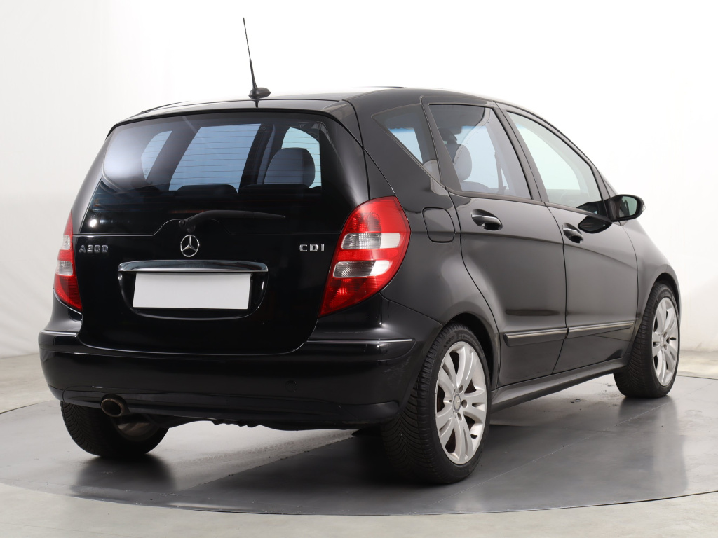 Mercedes-Benz A