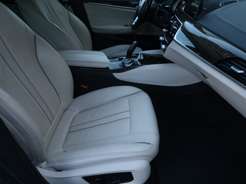 BMW 5
