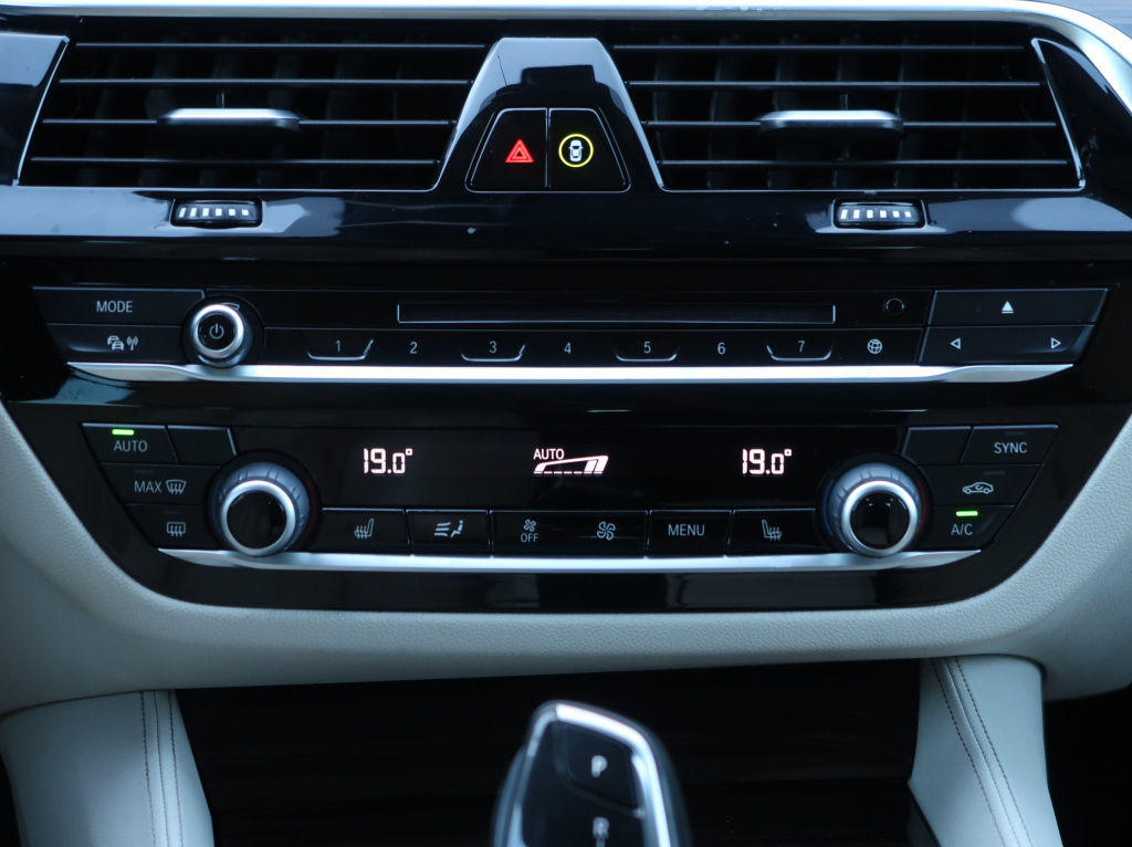 BMW 5