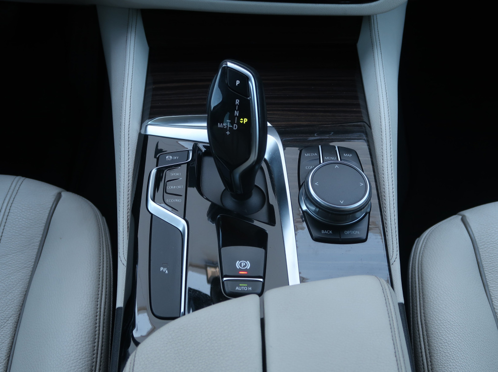BMW 5