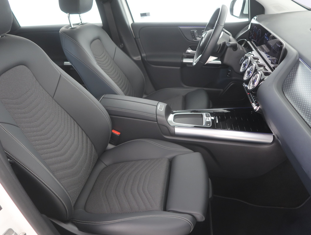 Mercedes-Benz B