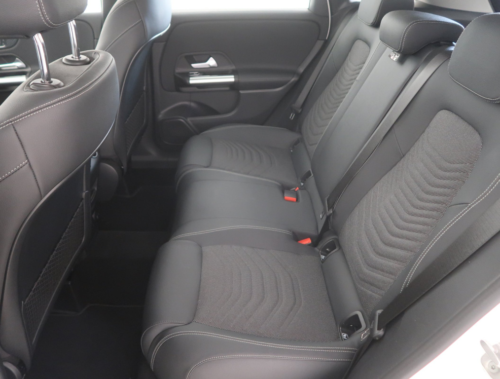 Mercedes-Benz B