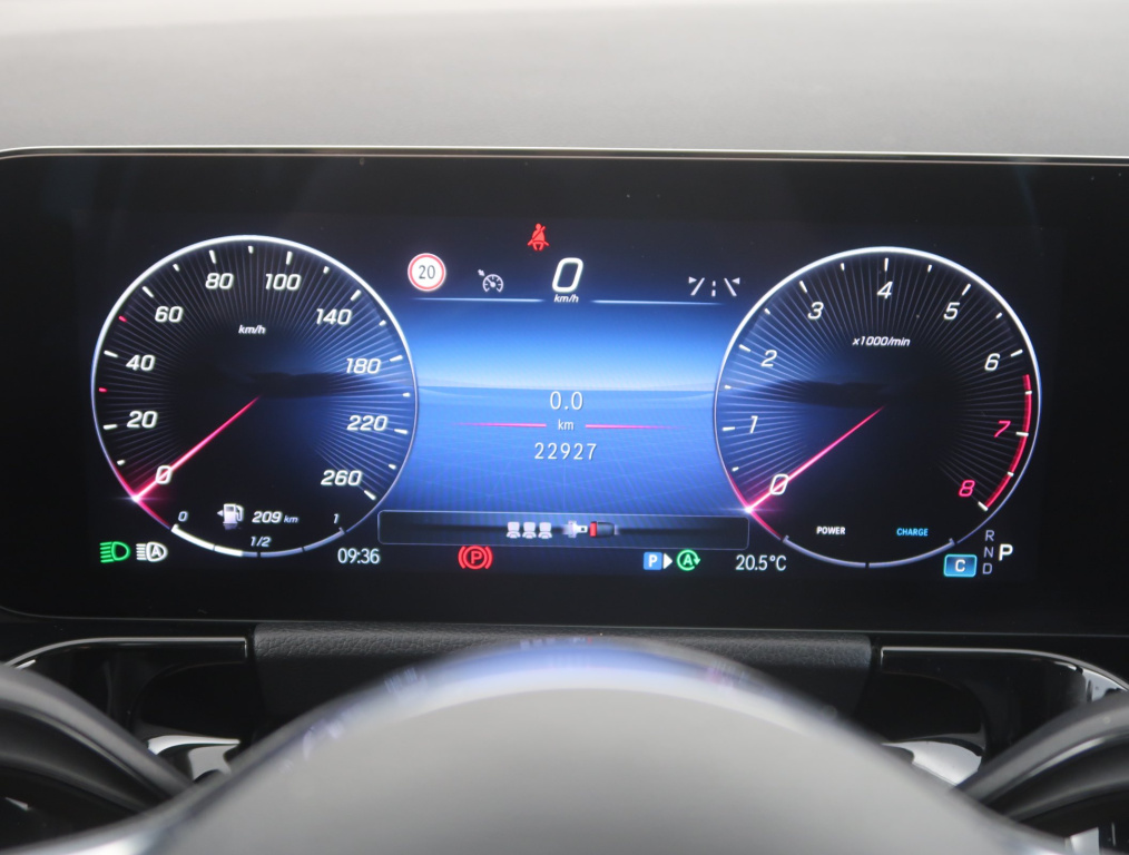 Mercedes-Benz B