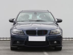BMW 3 - 2011