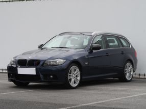 BMW 3 - 2011