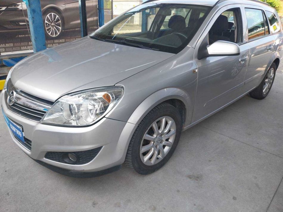 Opel Astra - 2008