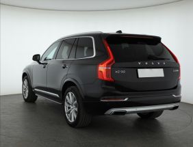 Volvo XC90 - 2015
