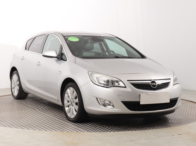 Opel Astra 2010