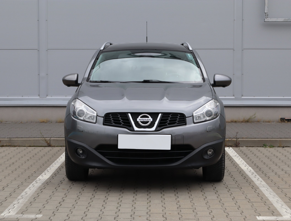 Nissan Qashqai+2