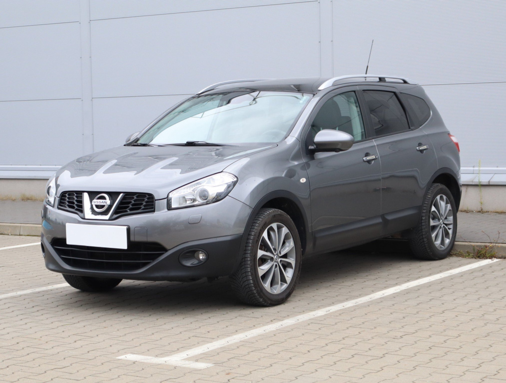 Nissan Qashqai+2