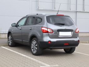 Nissan Qashqai+2 - 2012