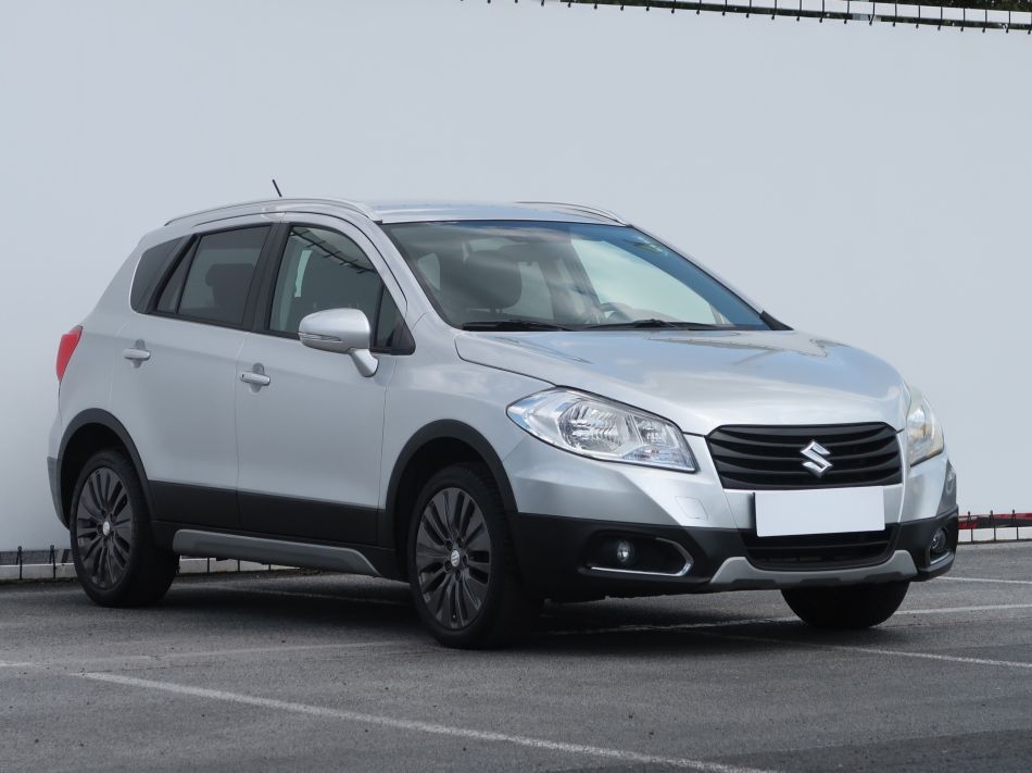 Suzuki SX4 S-Cross - 2013