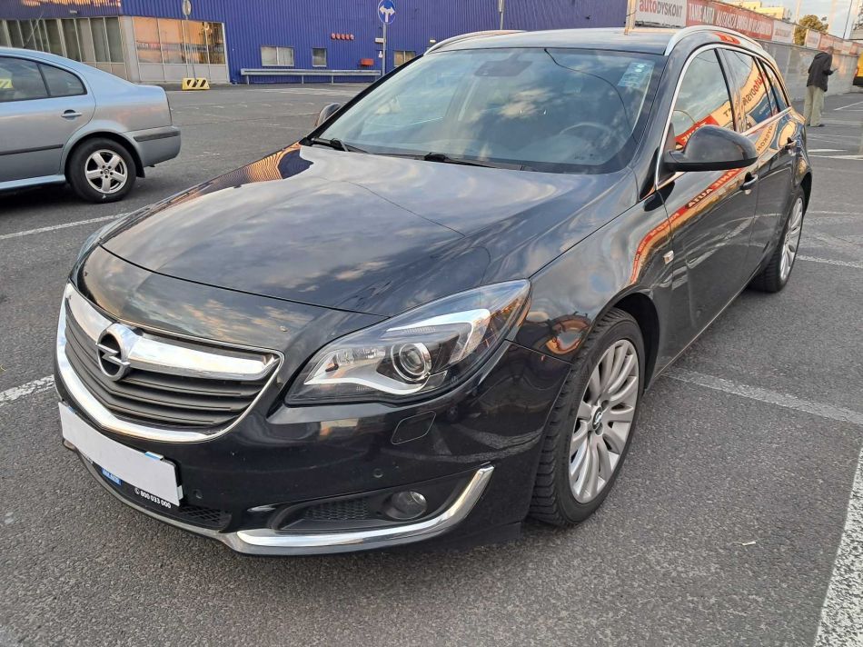 Opel Insignia - 2016