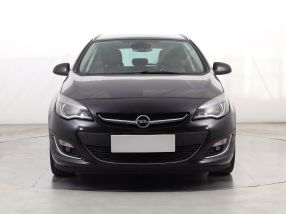 Opel Astra - 2013