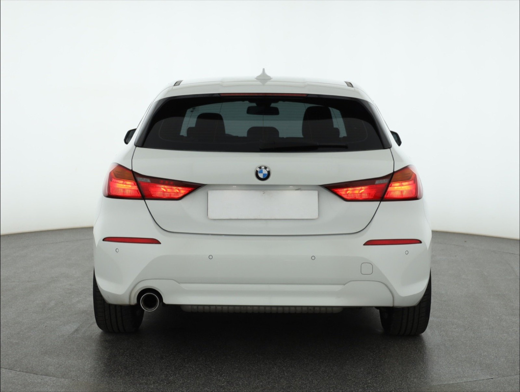 BMW 1