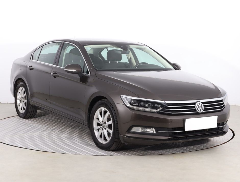 Volkswagen Passat - 2018