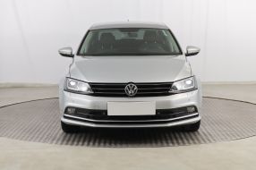 Volkswagen Jetta - 2015