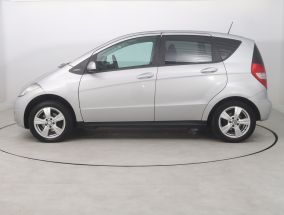 Mercedes-Benz A - 2010