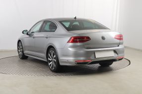 Volkswagen Passat - 2018