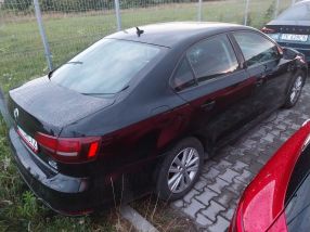 Volkswagen Jetta - 2016