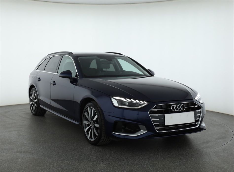 Audi A4 - 2023