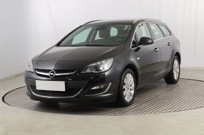 Opel Astra - 2013